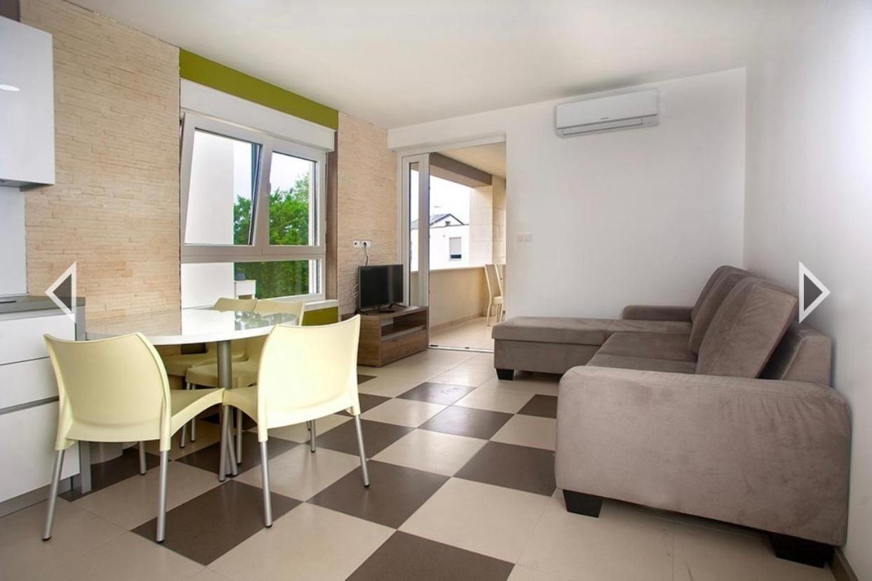 Daska Apartmani Njivice Exterior photo